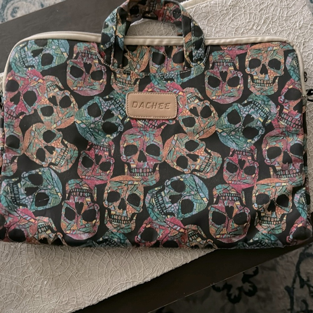 Dachee Skull Design Laptop Tote